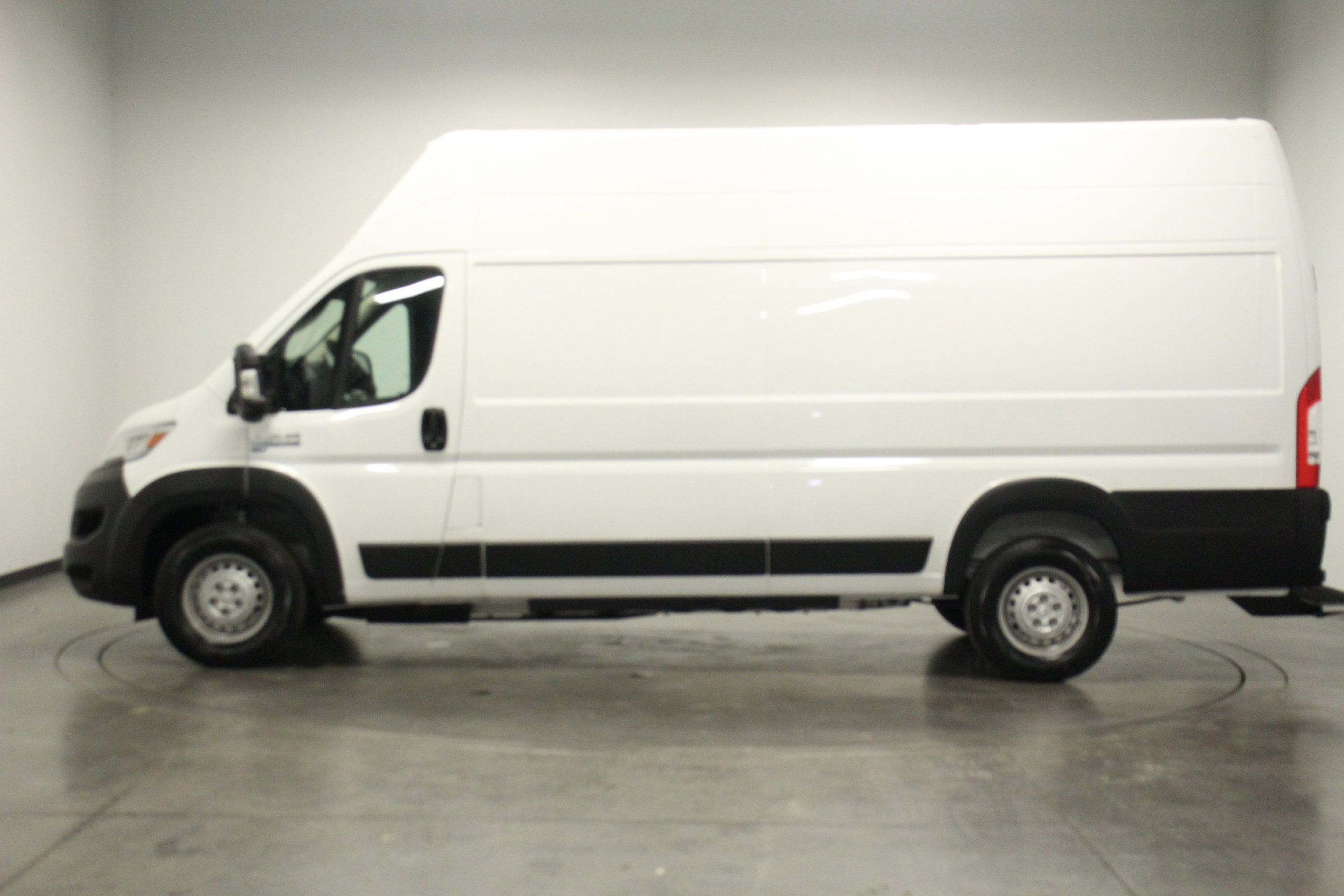 2024 Ram 3500 photo 2