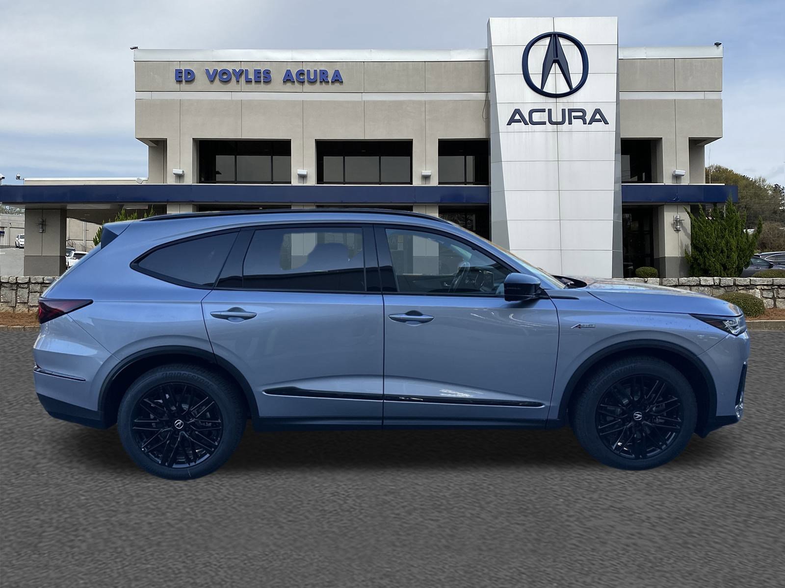 2026 Acura MDX SH-AWD A-Spec Advance photo 4