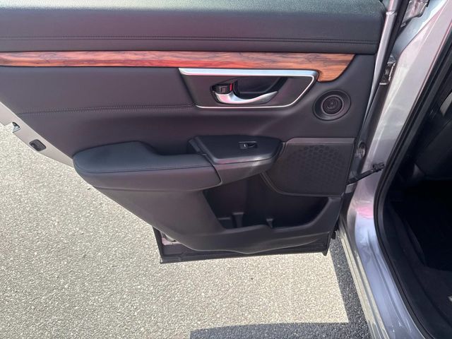 2022 Honda CR-V Touring photo 8