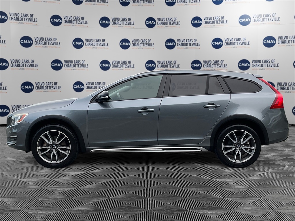Used 2018 Volvo V60 Base with VIN YV440MWK7J2042959 for sale in Charlottesville, VA
