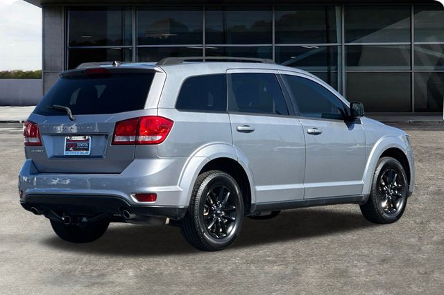 2019 Dodge Journey SE photo 2
