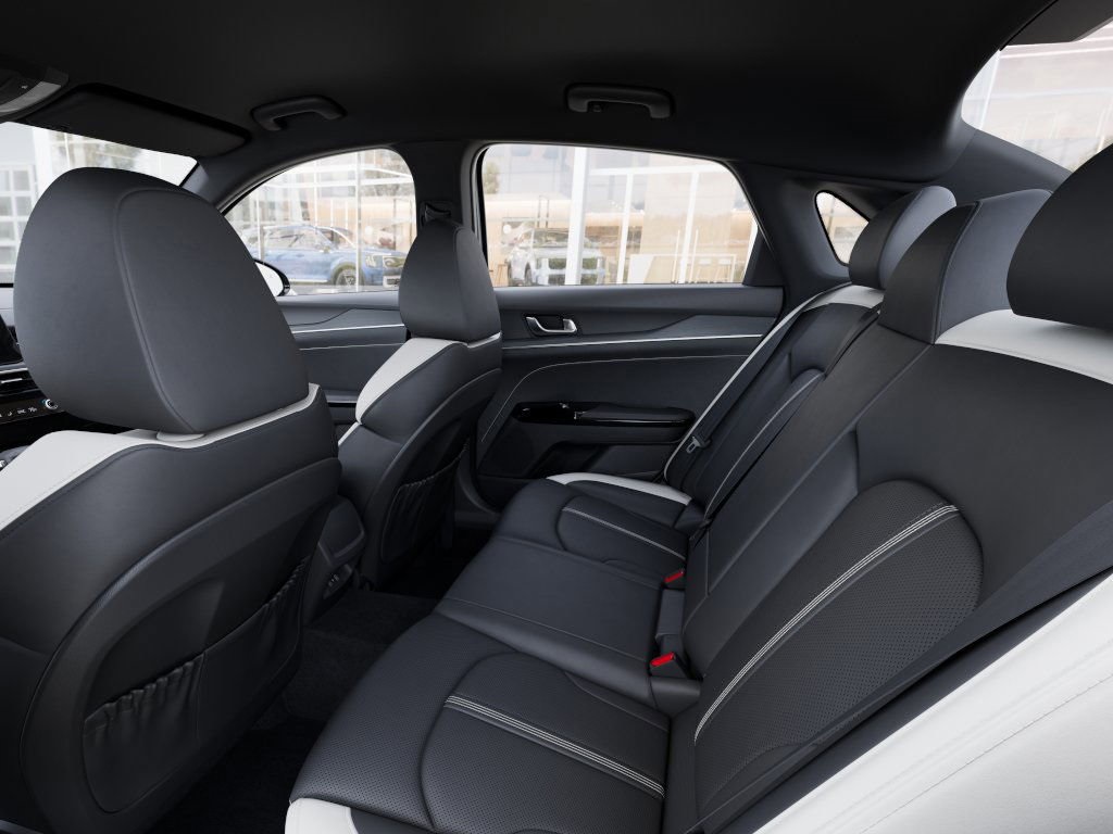 2026 Kia K5 GT-Line photo 15
