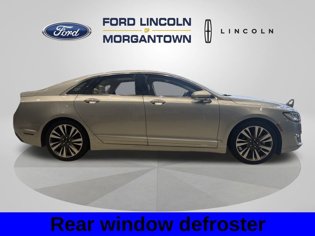2020 Lincoln MKZ Hybrid Reserve photo 3