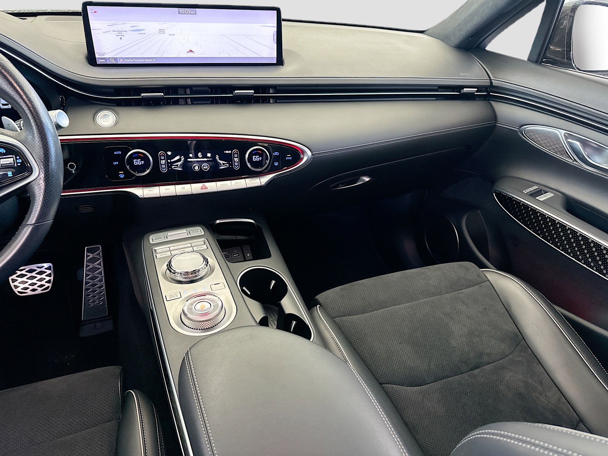 2022 Genesis GV70 3.5T Sport photo 23