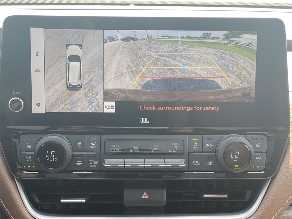 2024 Toyota Grand Highlander Platinum photo 22