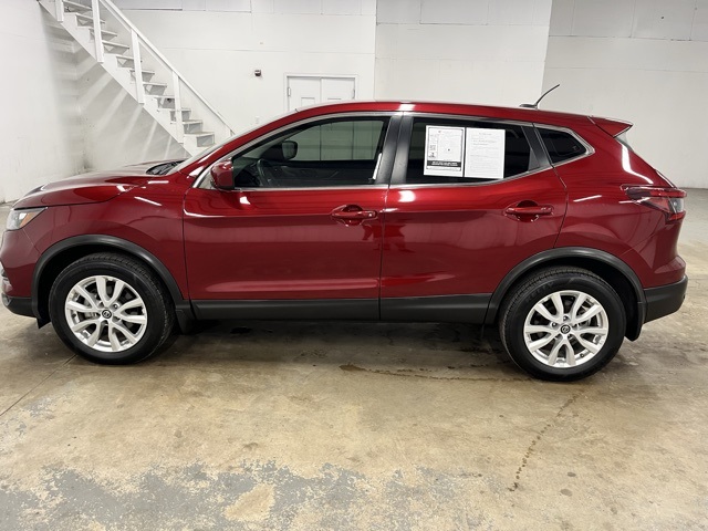 2022 Nissan Rogue Sport S photo 4
