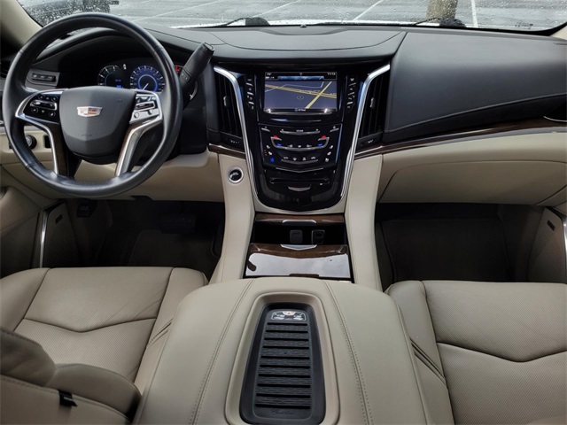 2018 Cadillac Escalade Luxury photo 36