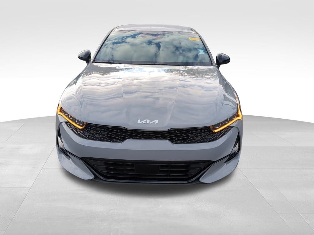 2024 Kia K5 GT-Line photo 2