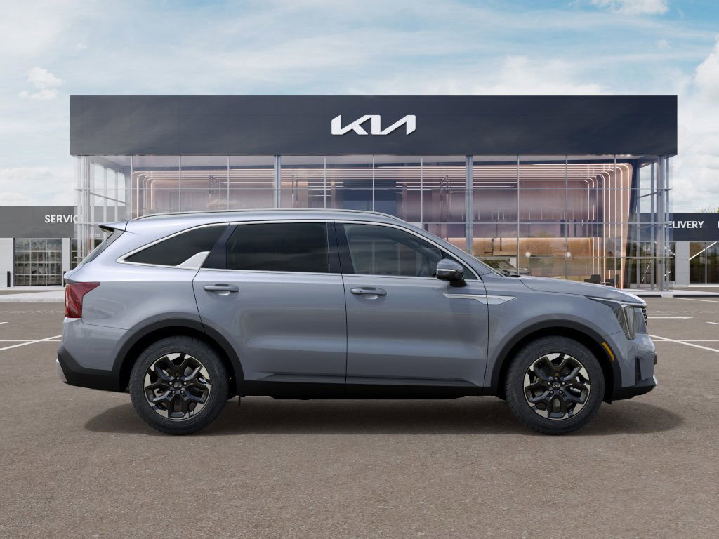 2025 Kia Sorento S photo 6