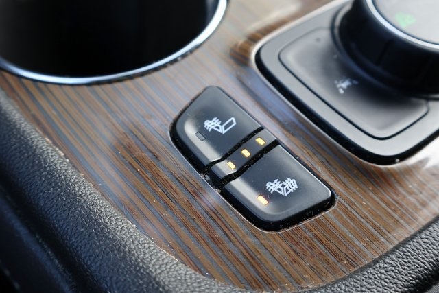 2023 Gmc Acadia SLE photo 18