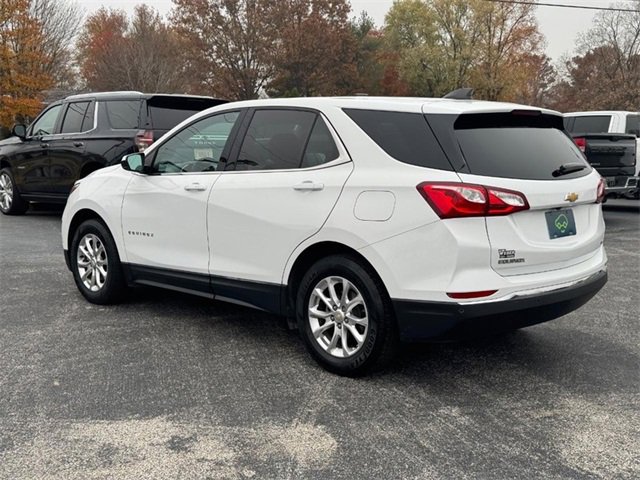 2020 Chevrolet Equinox LT photo 2