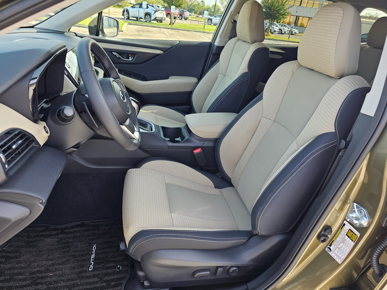 2025 Subaru Outback Premium photo 3