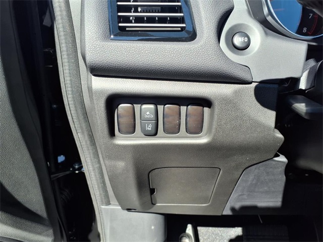 2025 Mitsubishi Outlander Sport ES SE LE photo 12