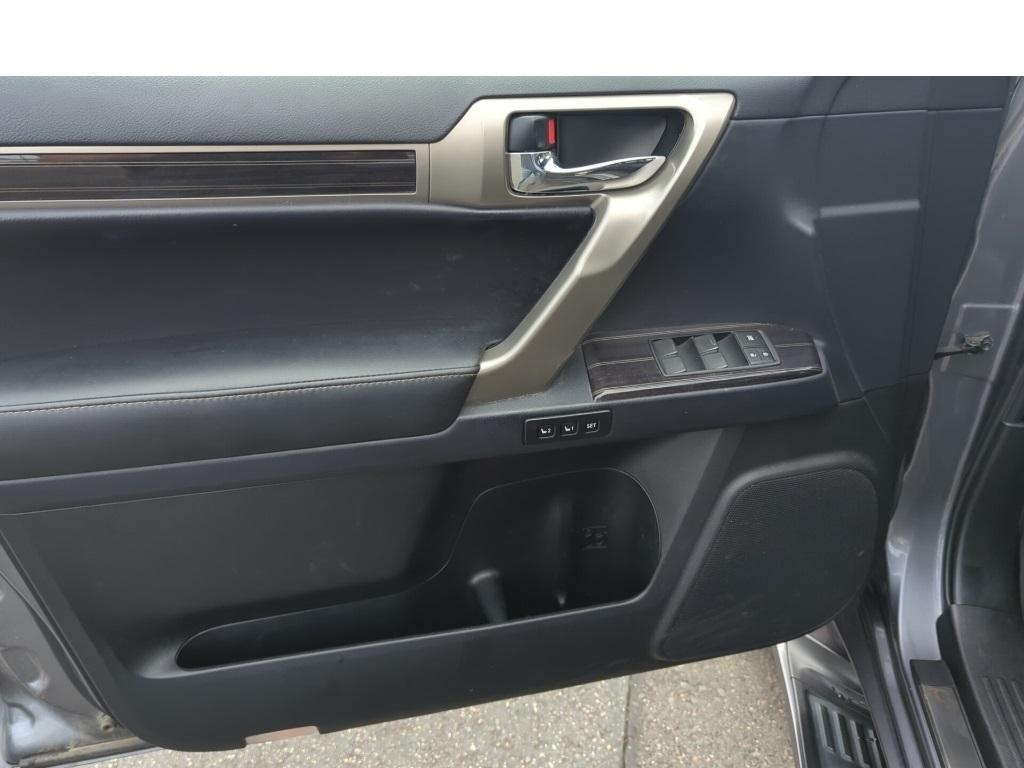 2021 Lexus GX 460 photo 10