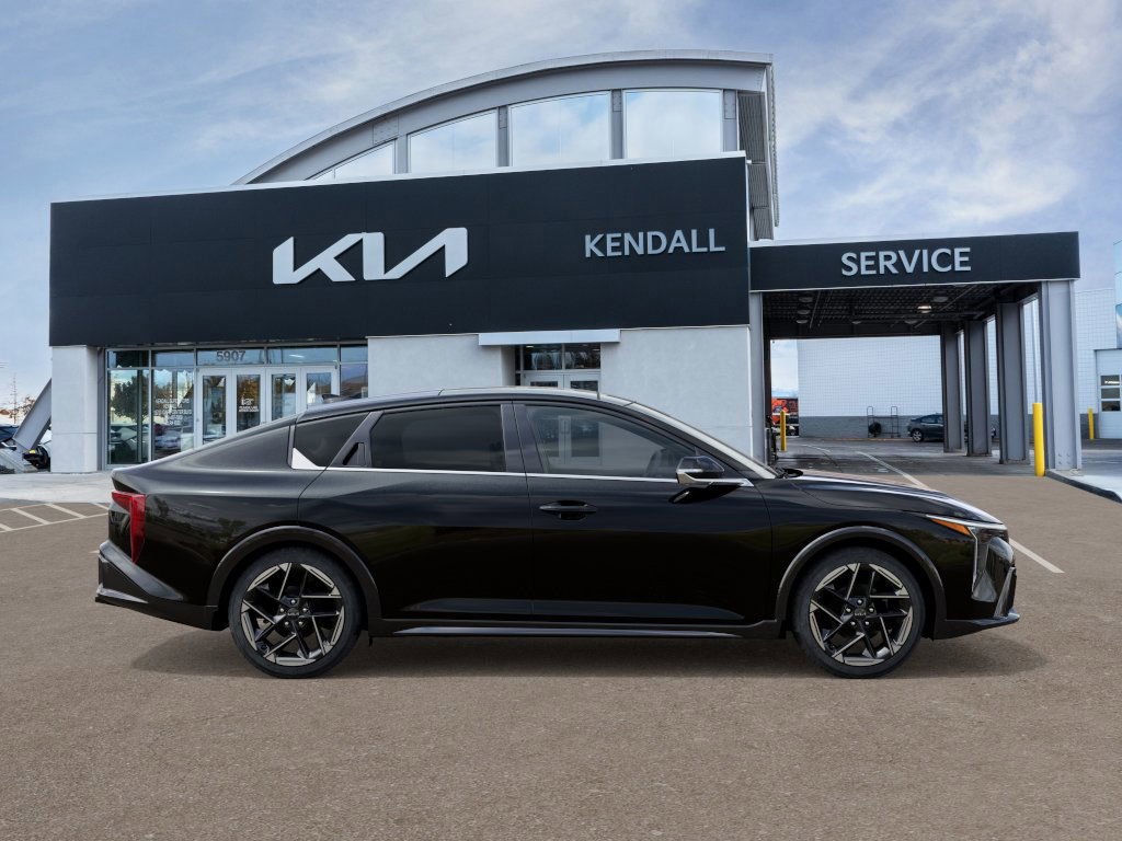 2025 Kia K4 GT-Line photo 6