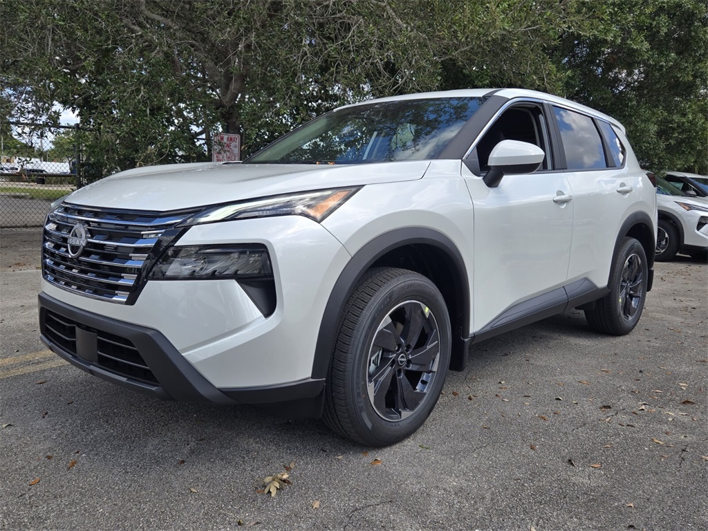 2026 Nissan Rogue SV photo 4