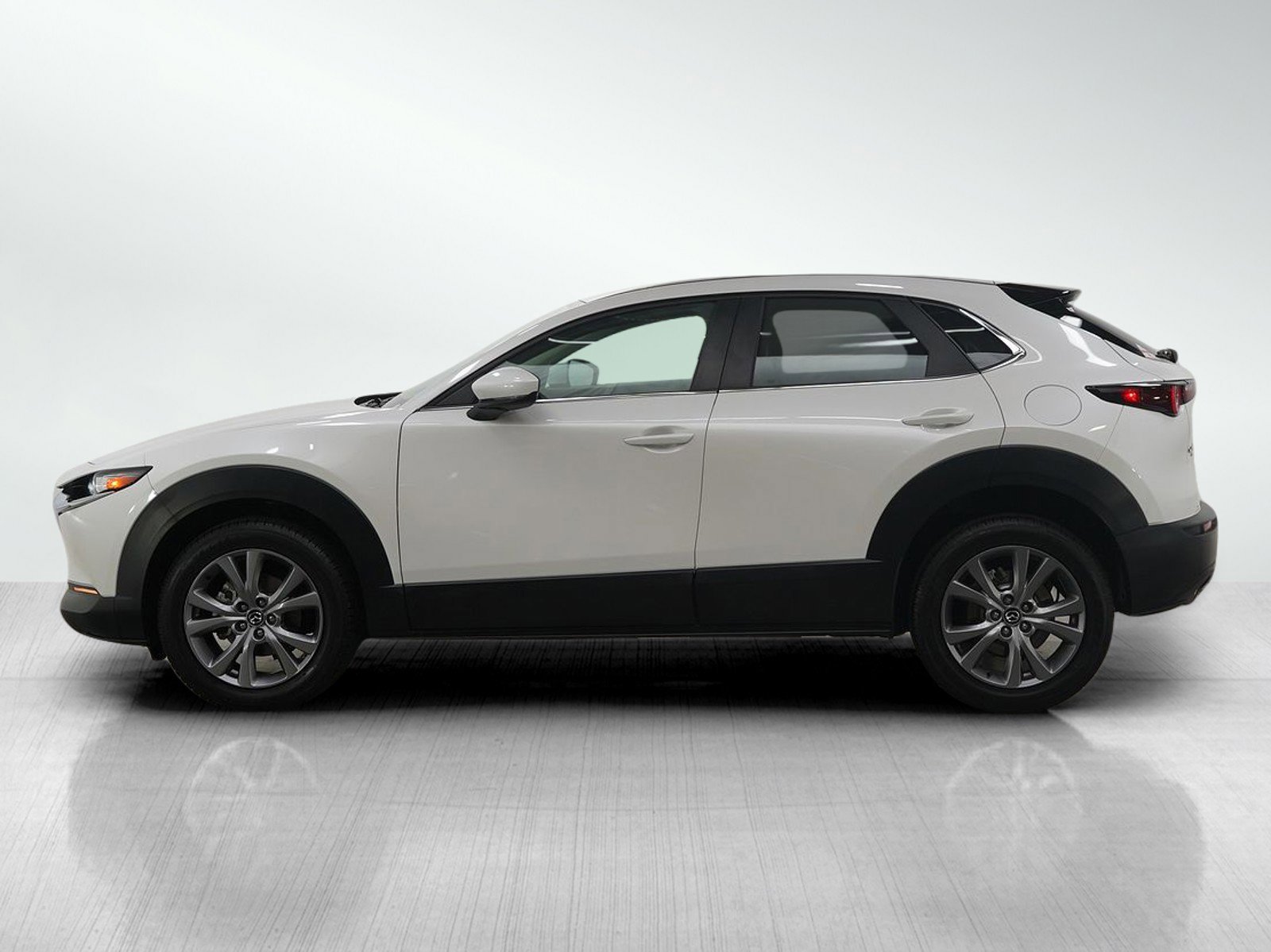 Used 2021 Mazda CX-30 Select with VIN 3MVDMBBL8MM243890 for sale in White Bear Lake, Minnesota