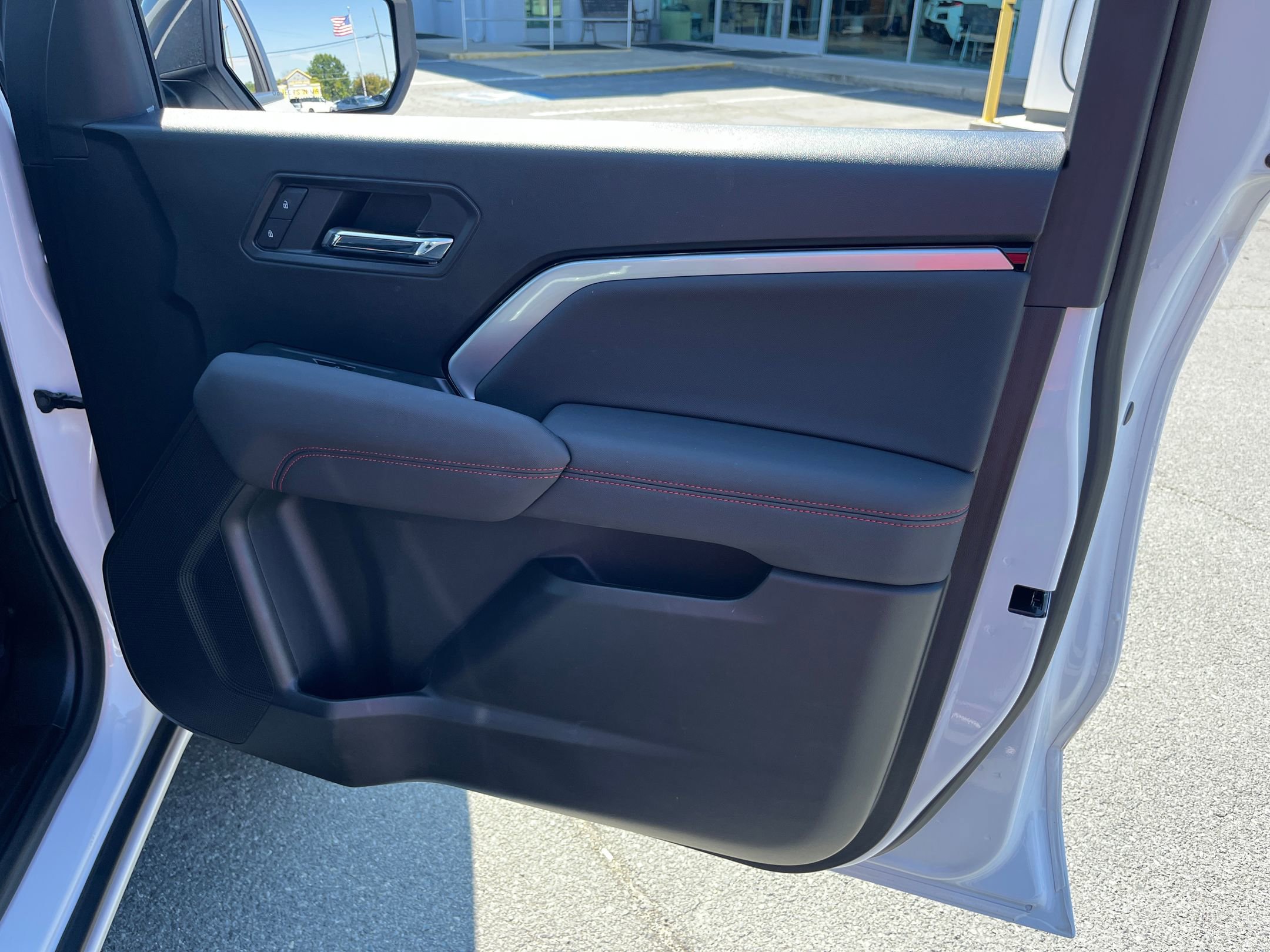 2023 Chevrolet Colorado Z71 photo 31