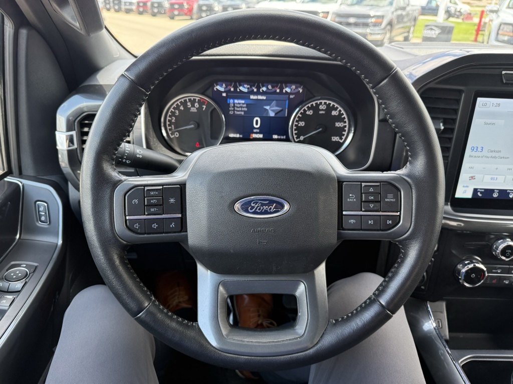 2022 Ford F-150 XLT photo 22