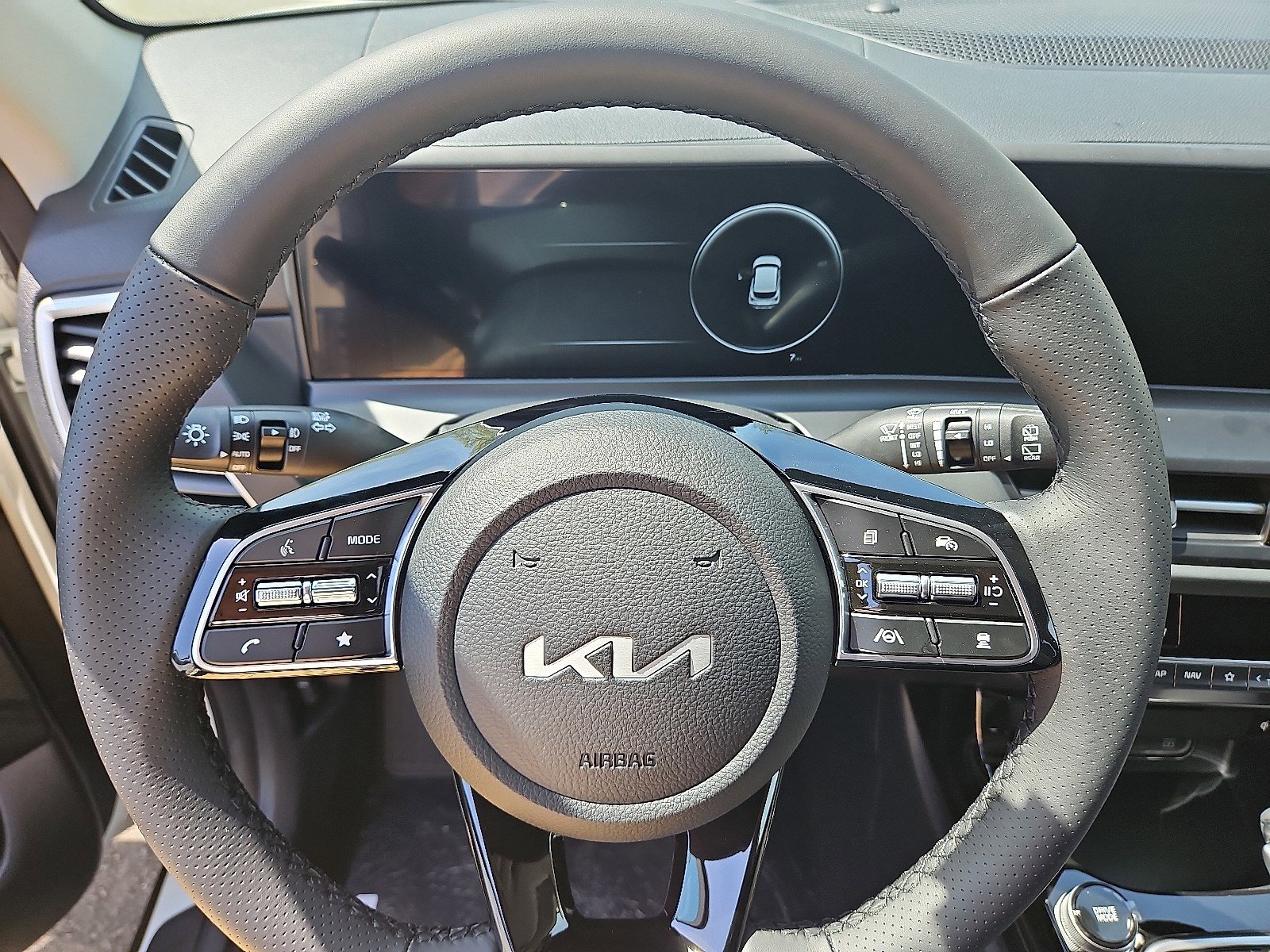 2025 Kia Seltos SX photo 11