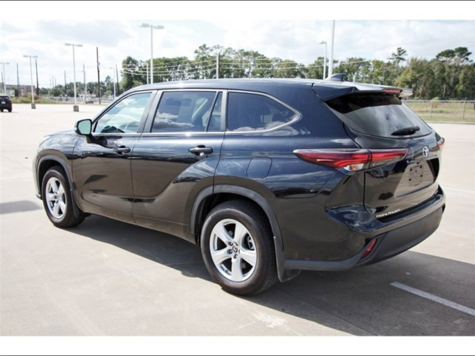2024 Toyota Highlander LE Black at Robbins Nissan