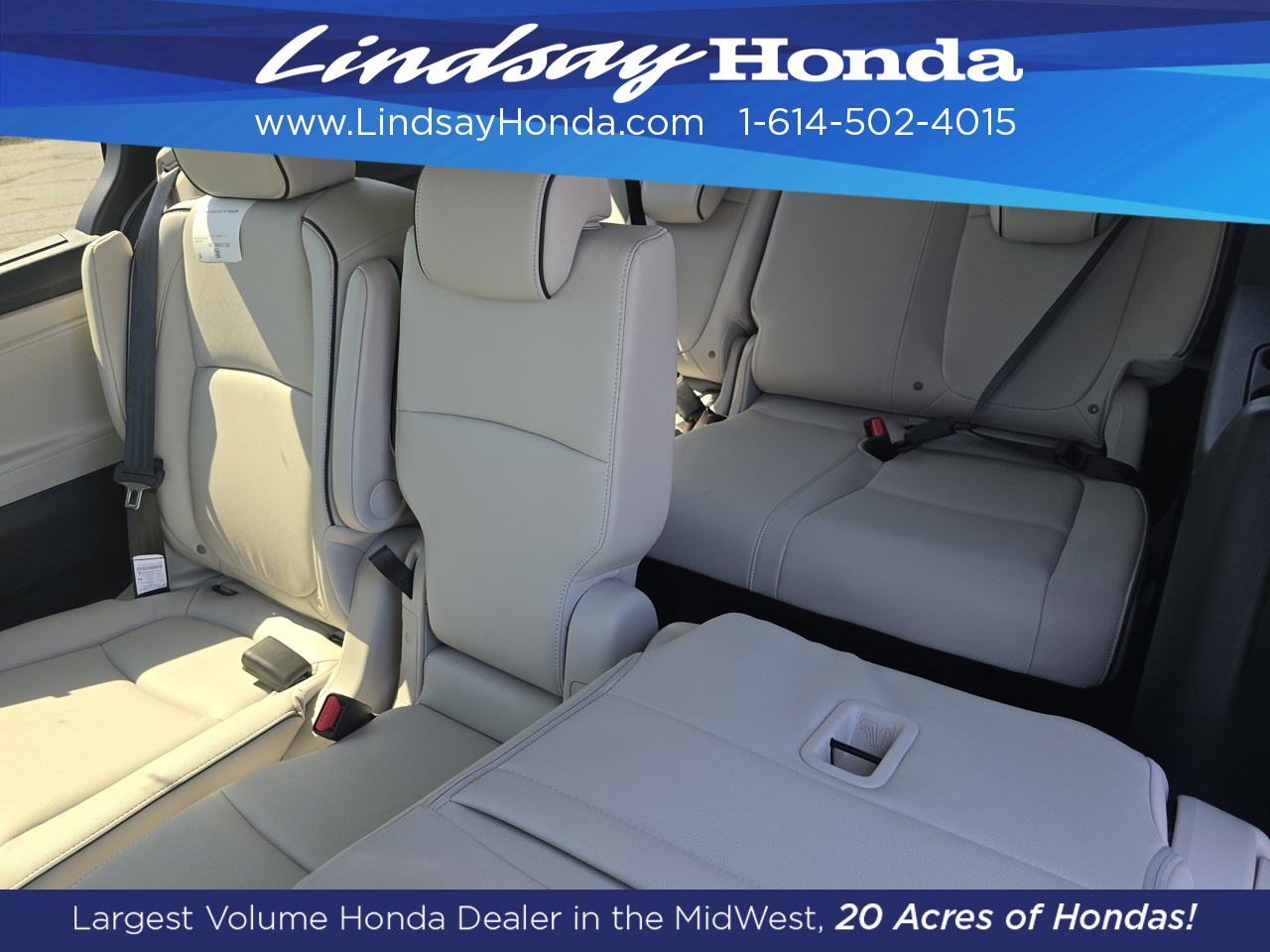 2026 Honda Odyssey Touring photo 4