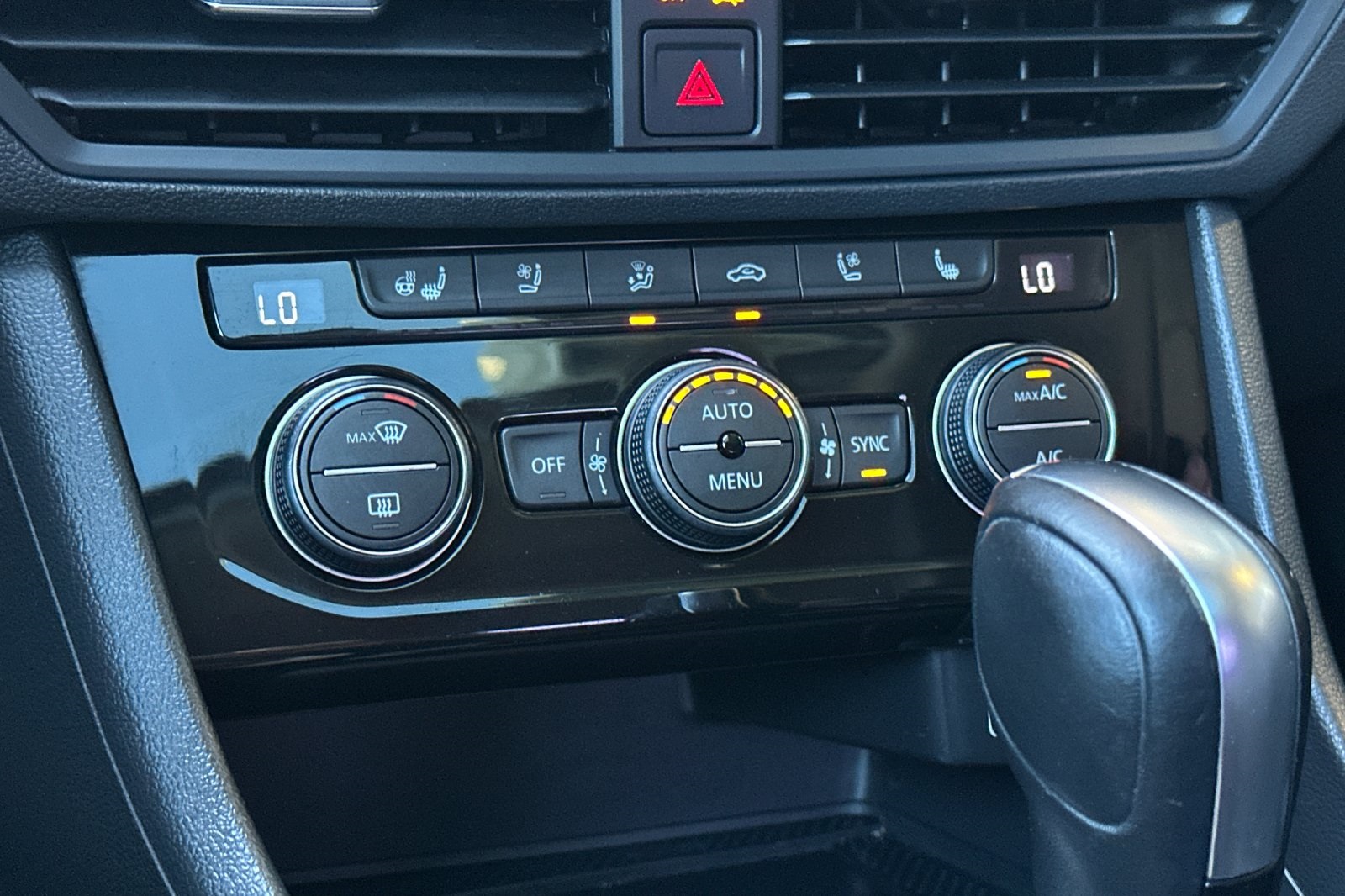 2020 Volkswagen Jetta 1.4T SEL Premium photo 20