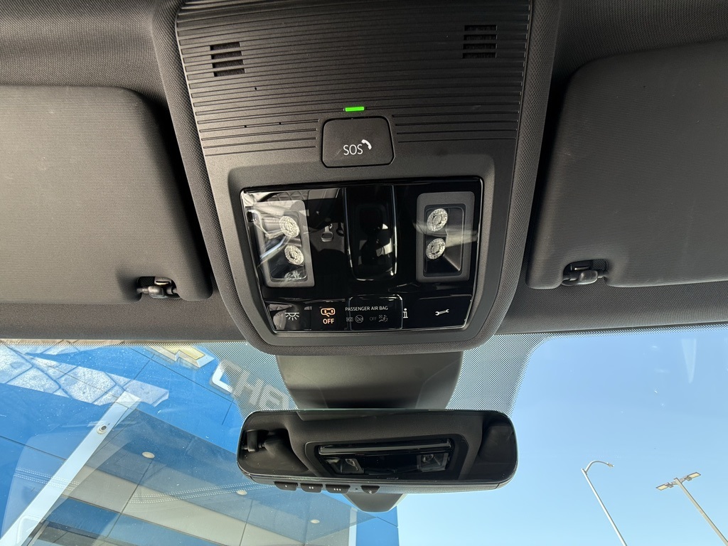 2023 Volkswagen ID.4 Pro photo 19