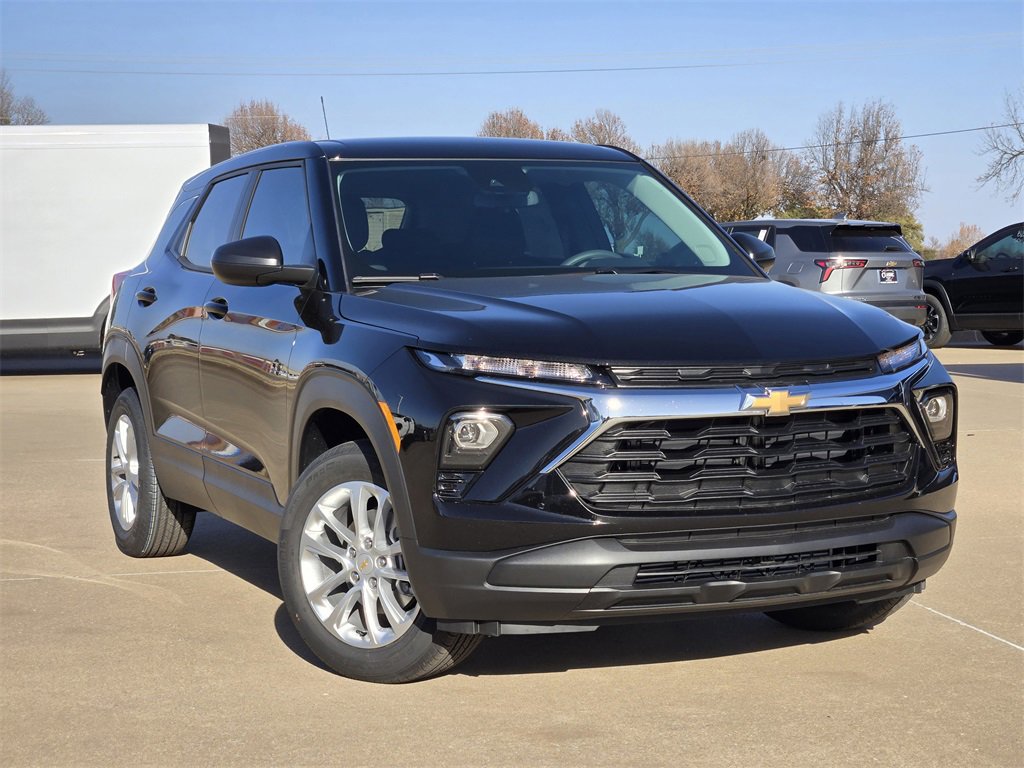 2026 Chevrolet Trailblazer LS's photo