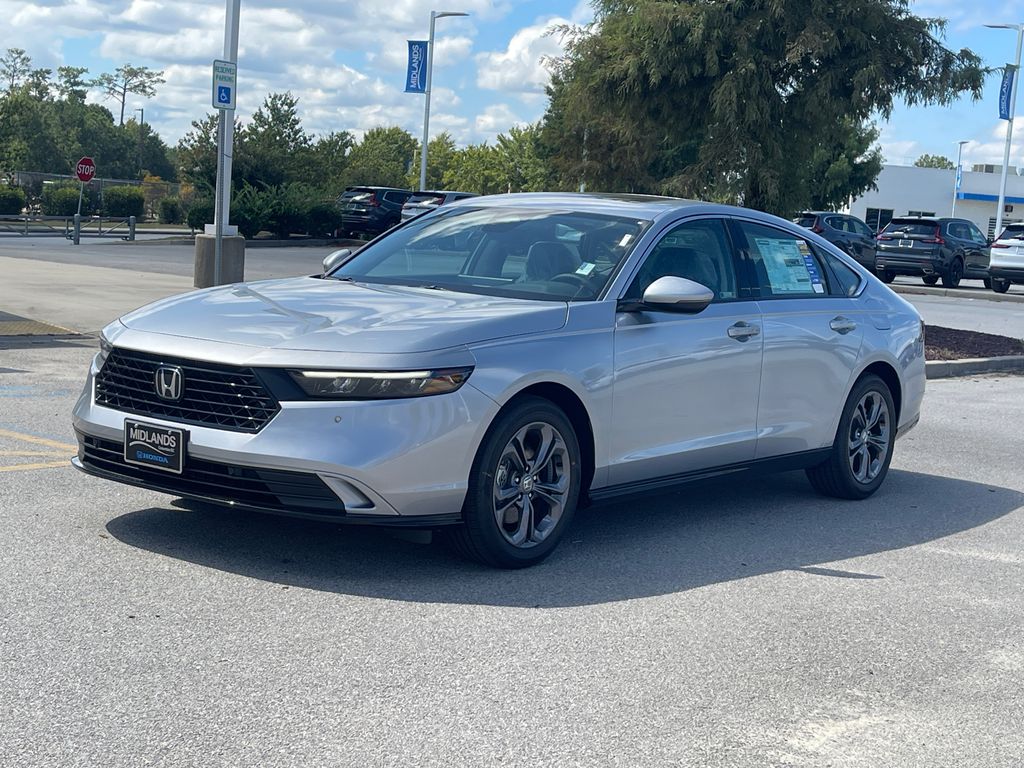 2025 Honda Accord Hybrid EX-L photo 3