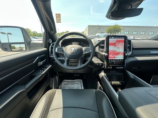 2025 Ram 2500 Laramie photo 15