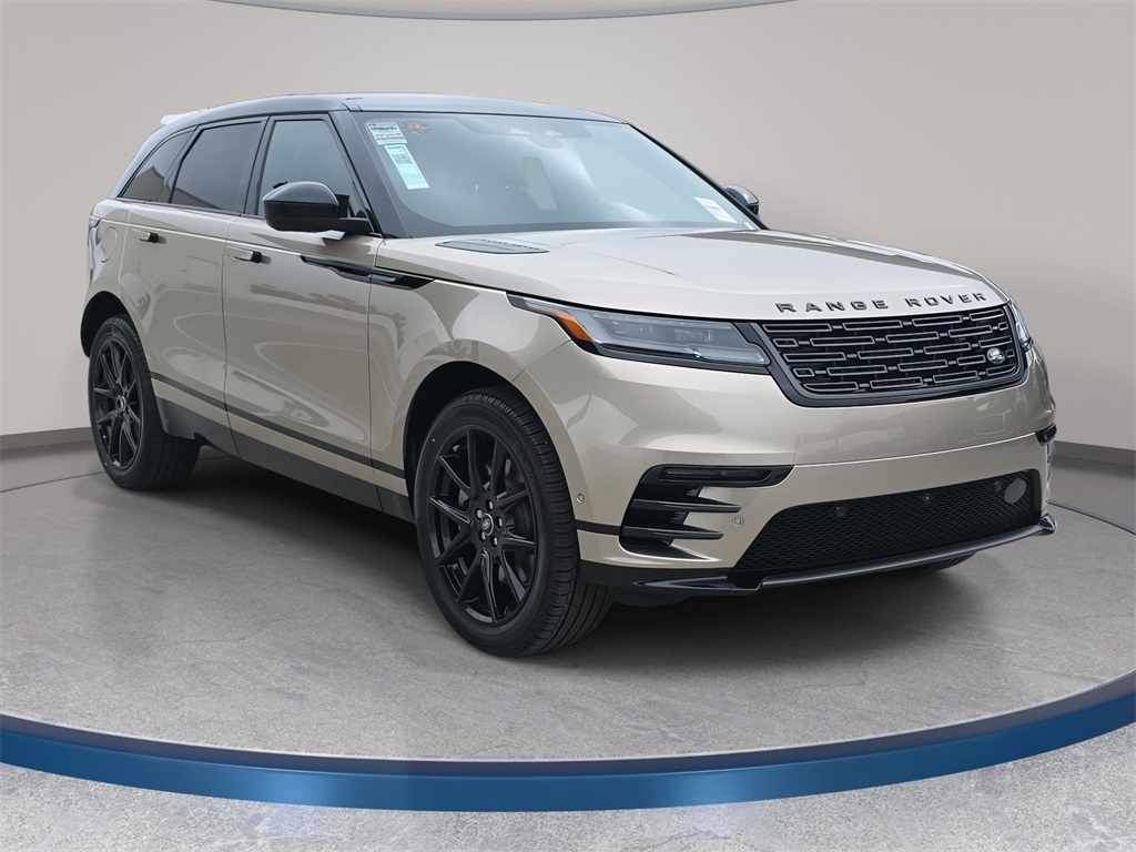 2026 Land Rover Range Rover Velar SE photo 3