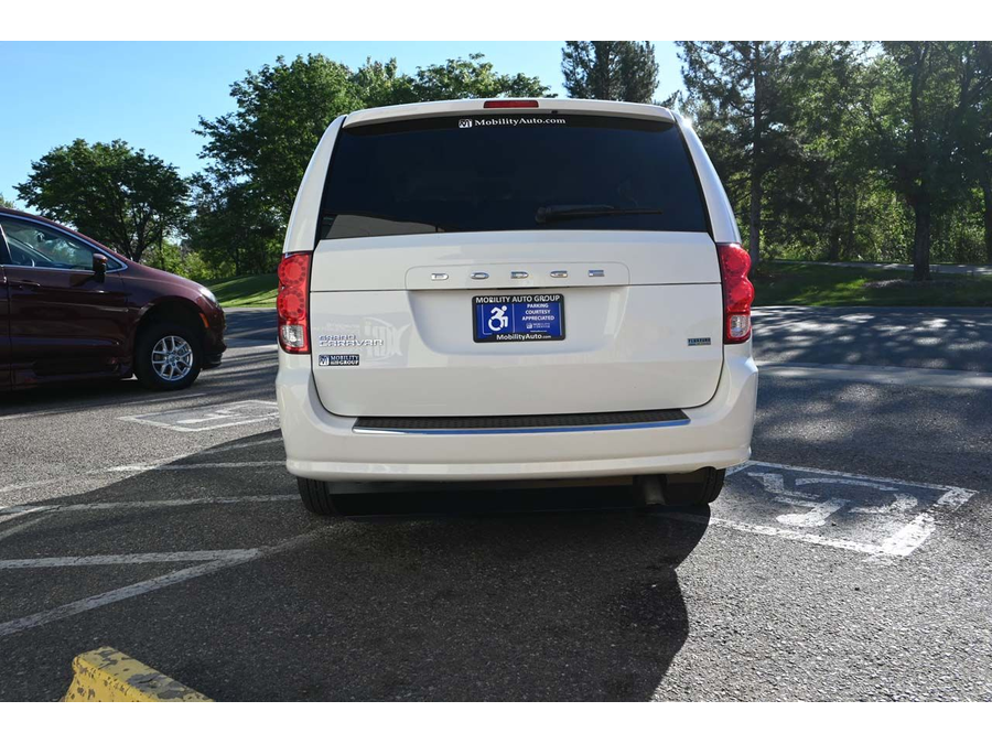 2013 Dodge Grand Caravan SXT photo 7