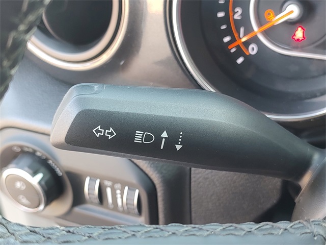 2022 Jeep Gladiator Altitude photo 21