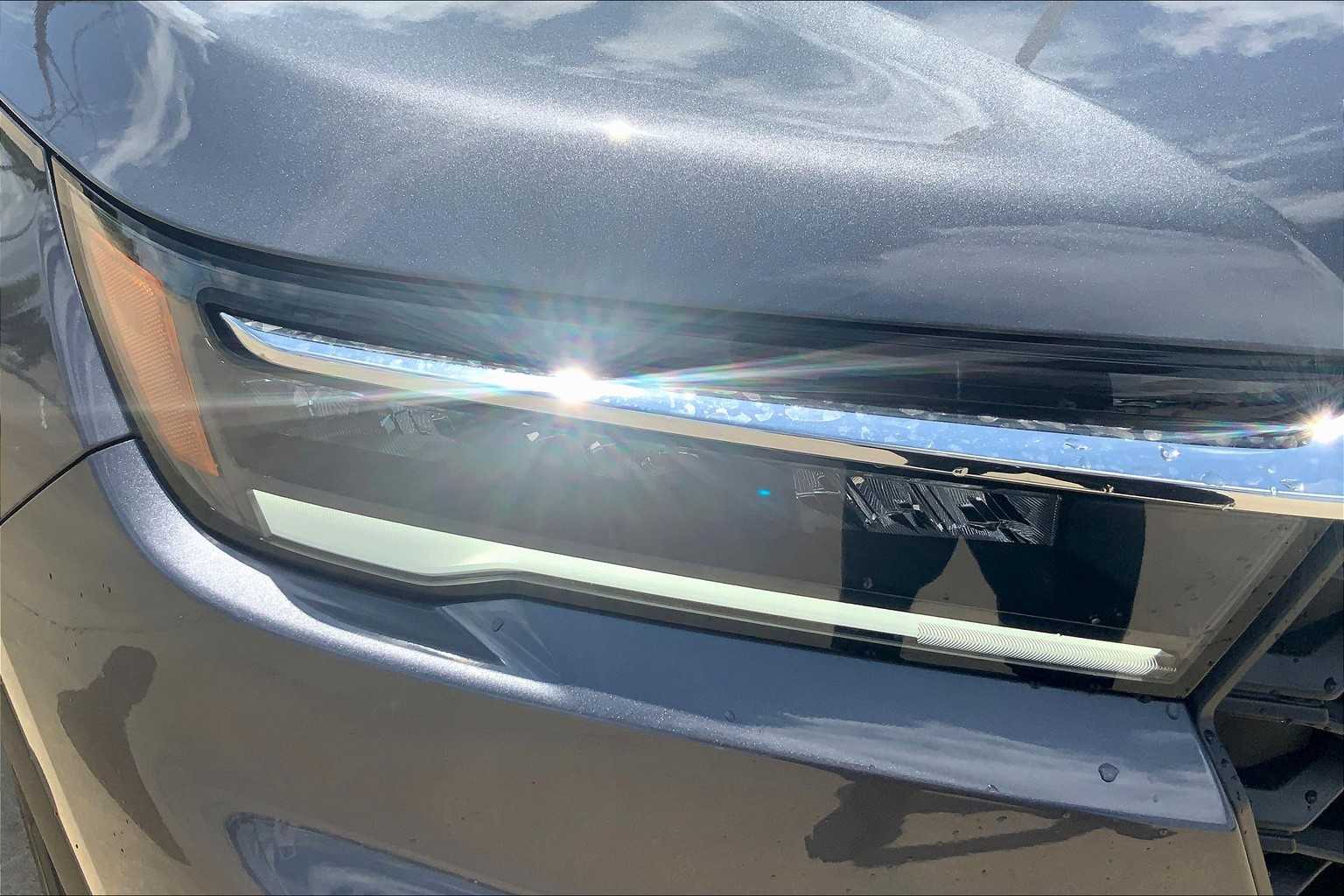 2025 Honda Pilot EX-L photo 13