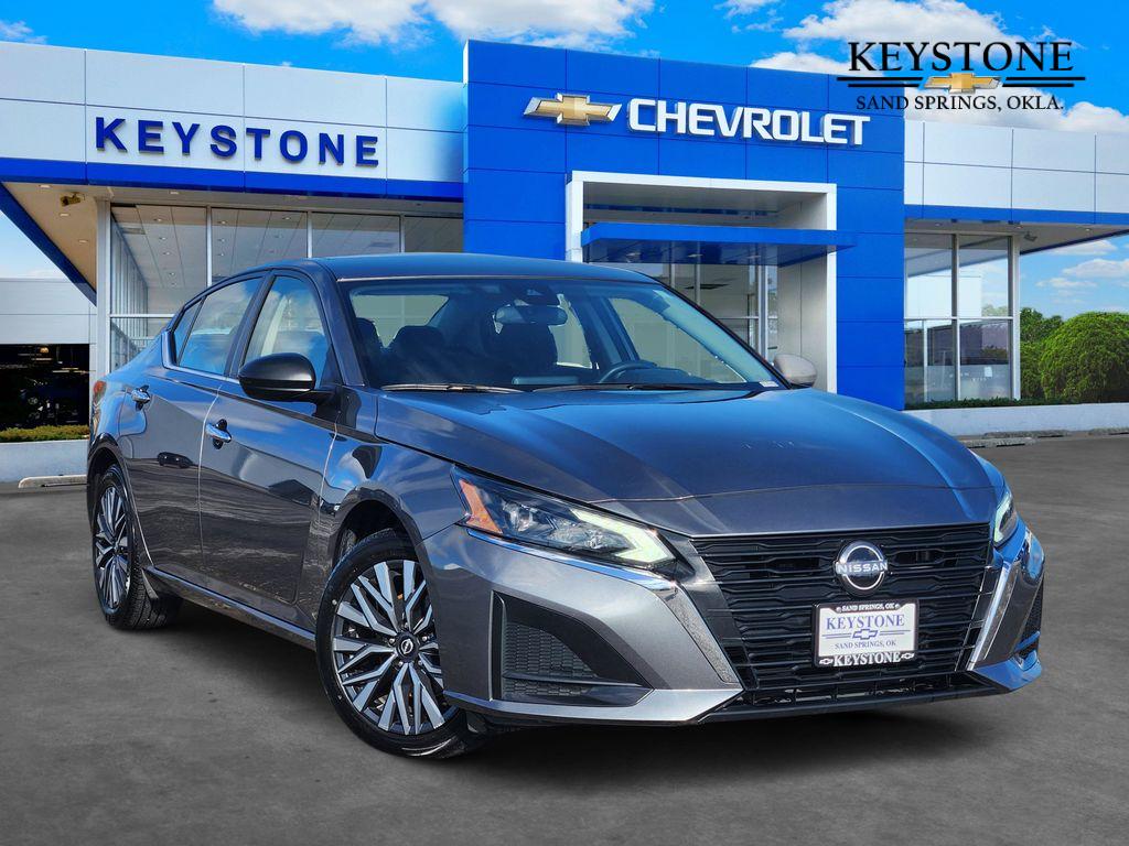 2024 Nissan Altima SV