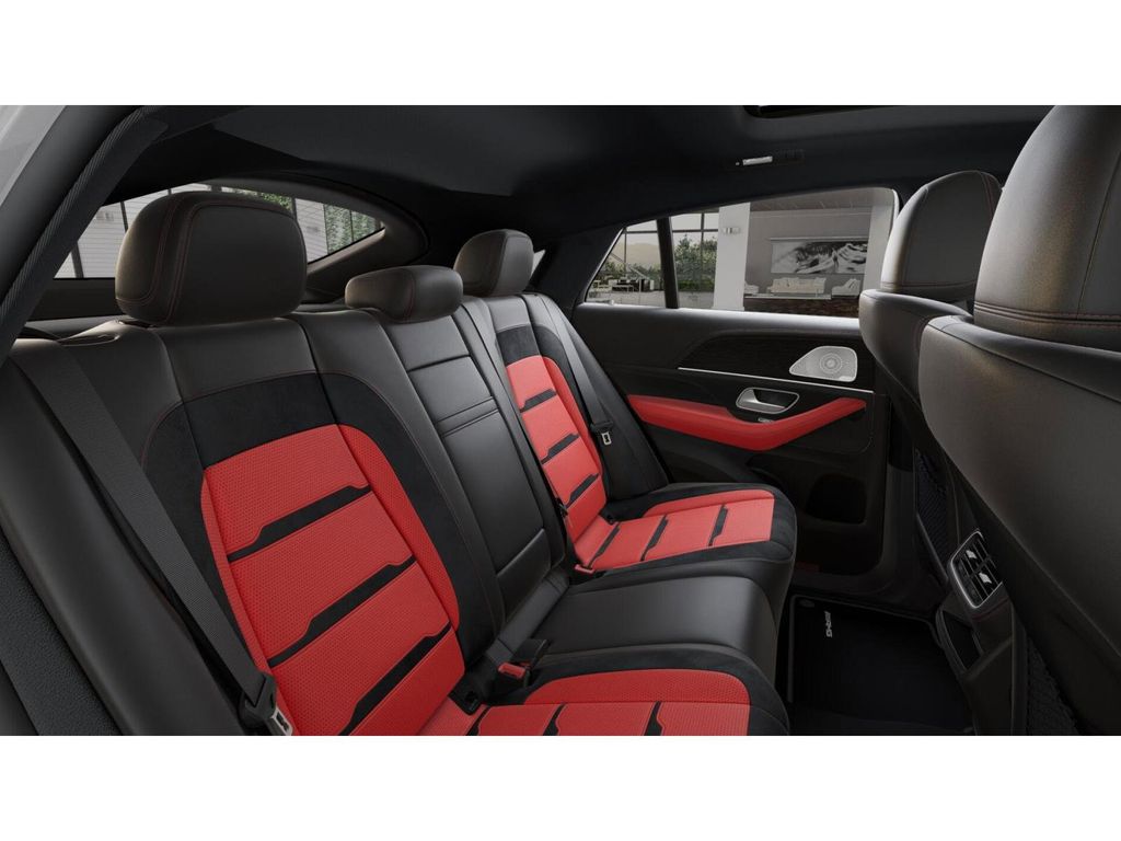 2026 Mercedes Benz GLE 53 AMG photo 3