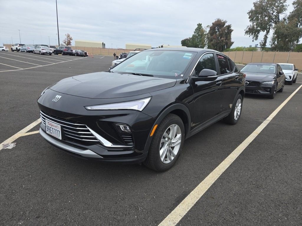 2025 Buick Envista Preferred photo 2