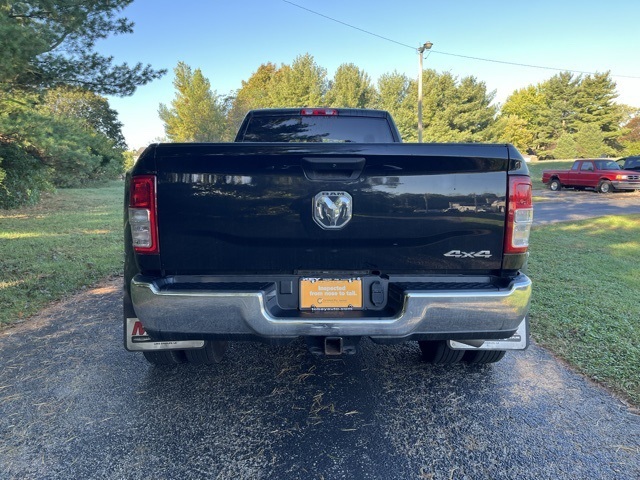 2024 Ram 3500 Tradesman photo 4