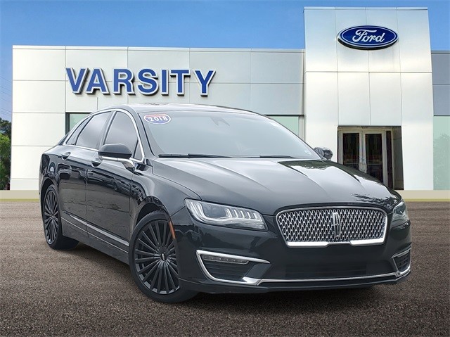 2018 Lincoln MKZ Reserve's photo