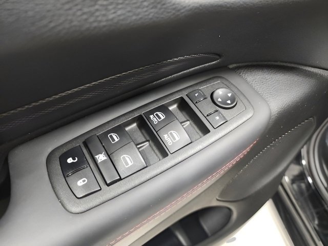 2023 Dodge Durango R/T Plus photo 18