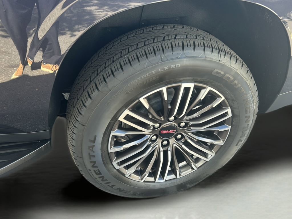 2025 Gmc Yukon XL photo 8