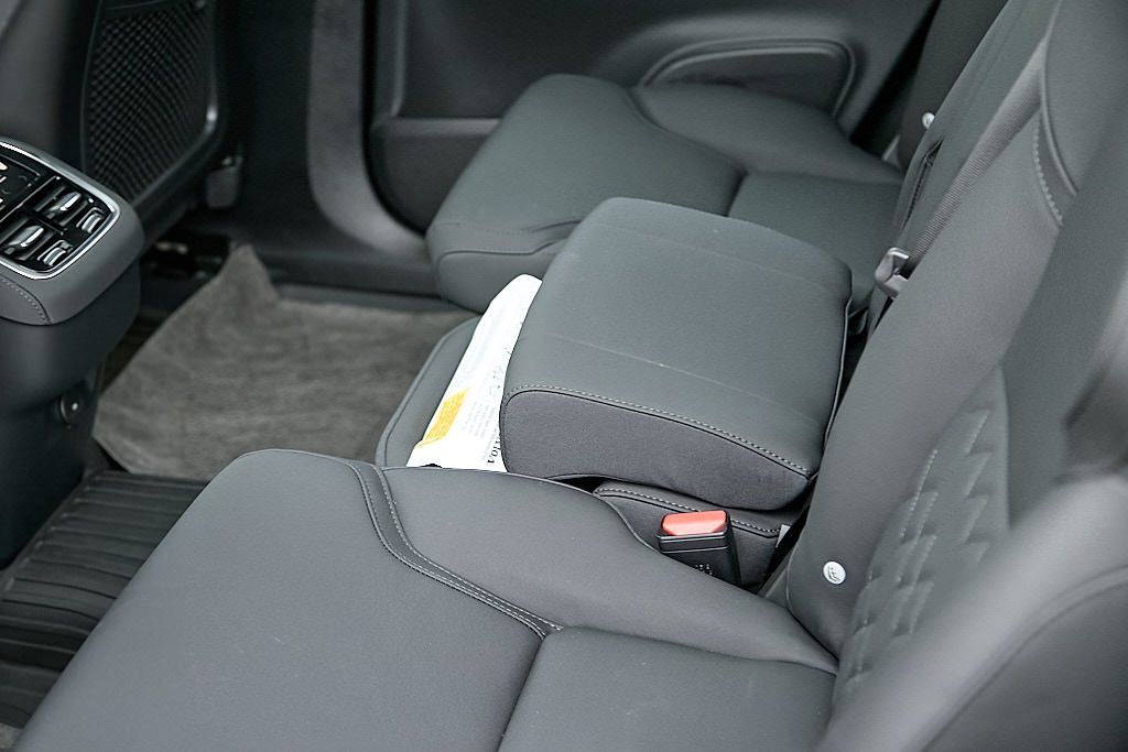 2026 VOLVO XC90 - Image 21