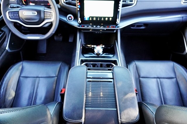 Used 2023 Black Jeep Base image 20