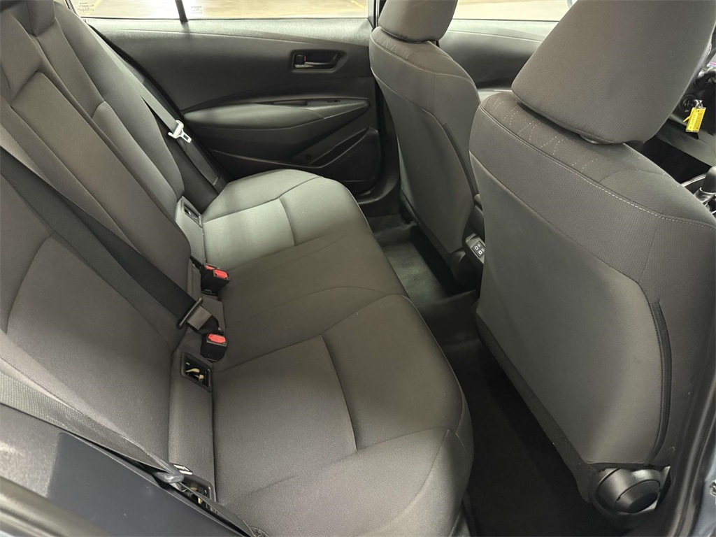 2024 Toyota Corolla LE photo 23