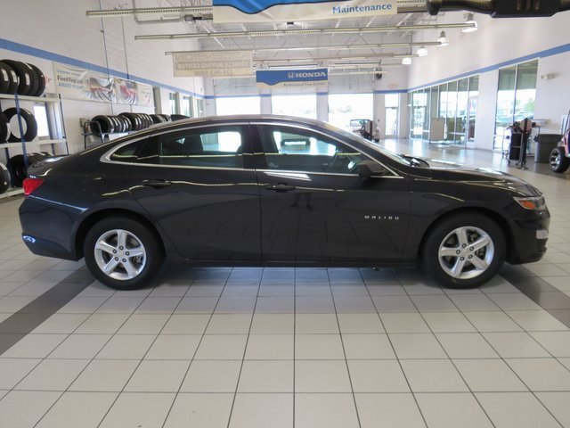 1G1ZD5ST5PF206978