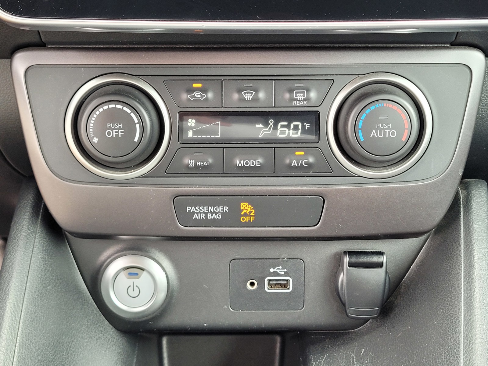 2019 Nissan Leaf Plus photo 13