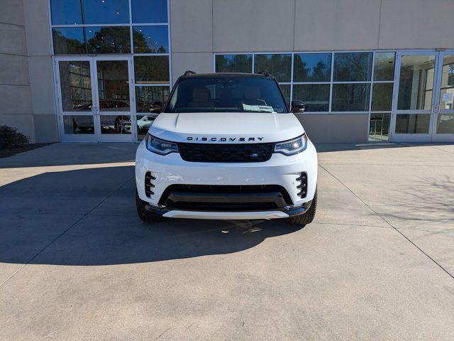 2025 Land Rover Discovery SE photo 2