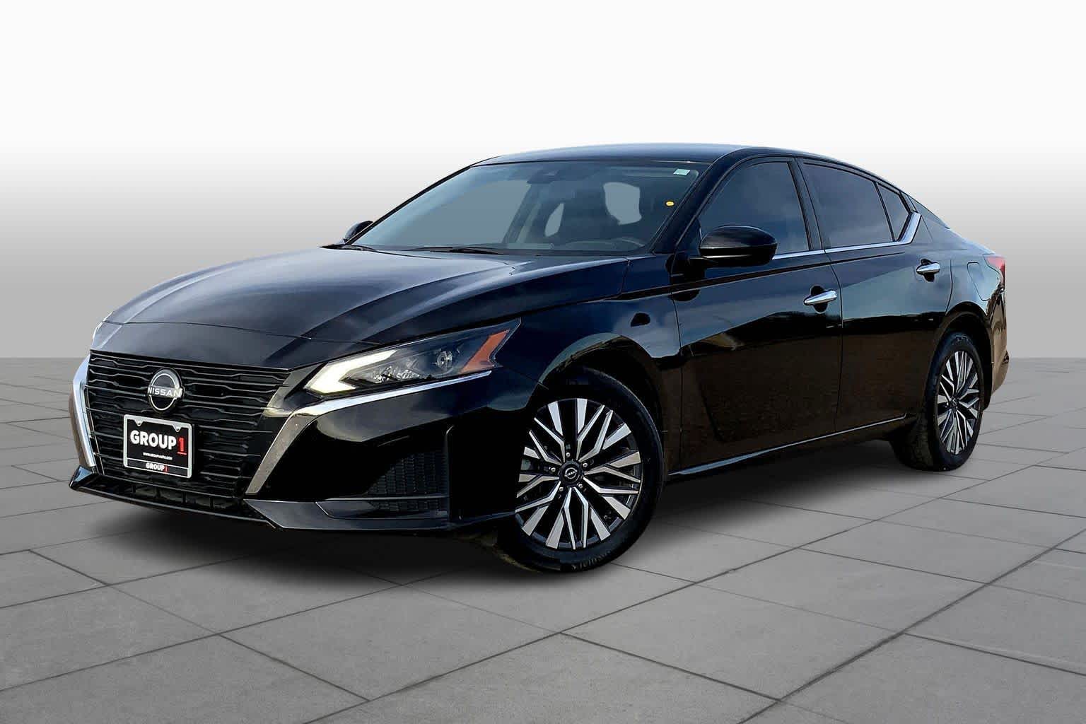 2023 Nissan Altima SV