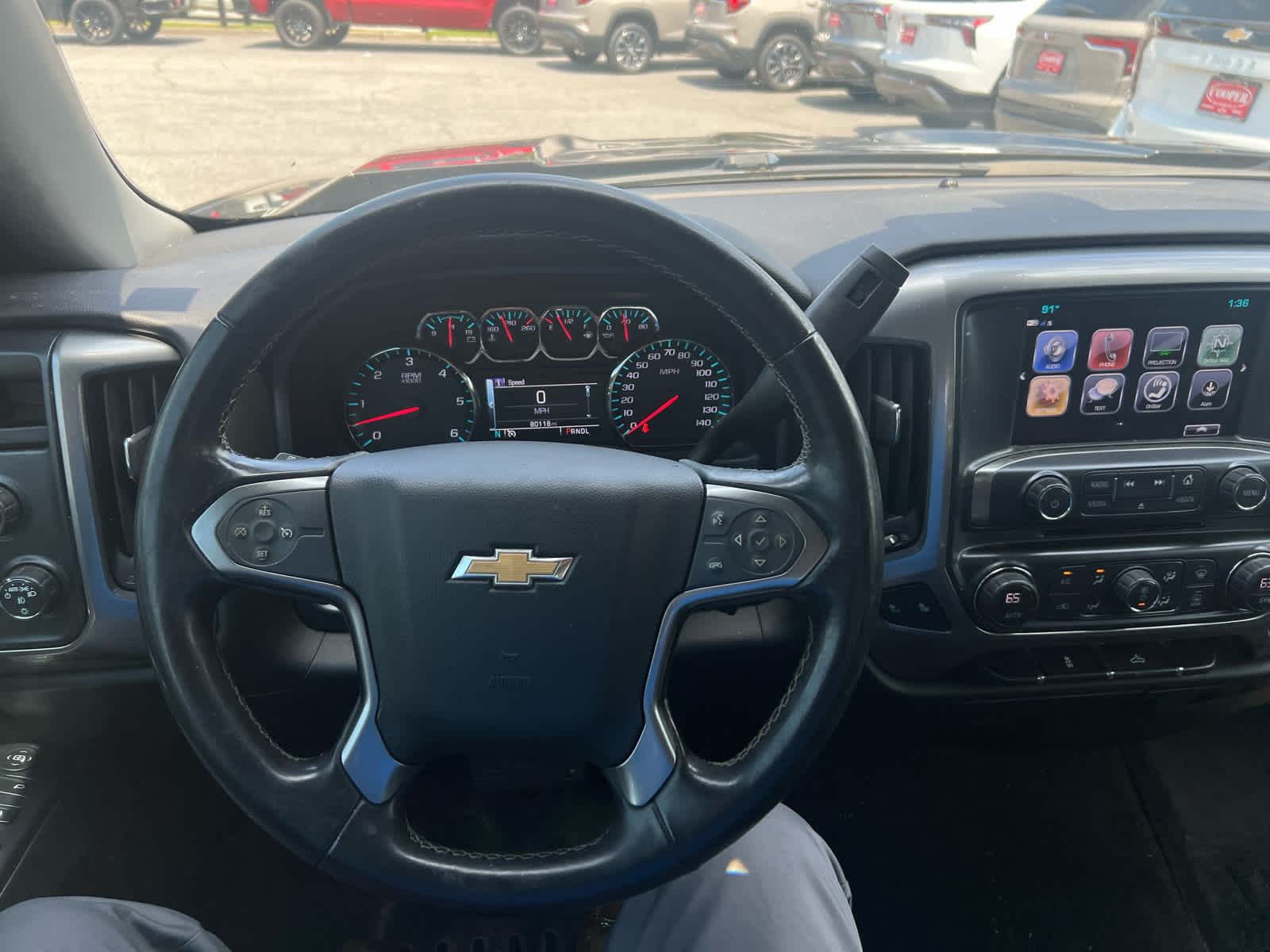 2018 Chevrolet Silverado LT photo 9